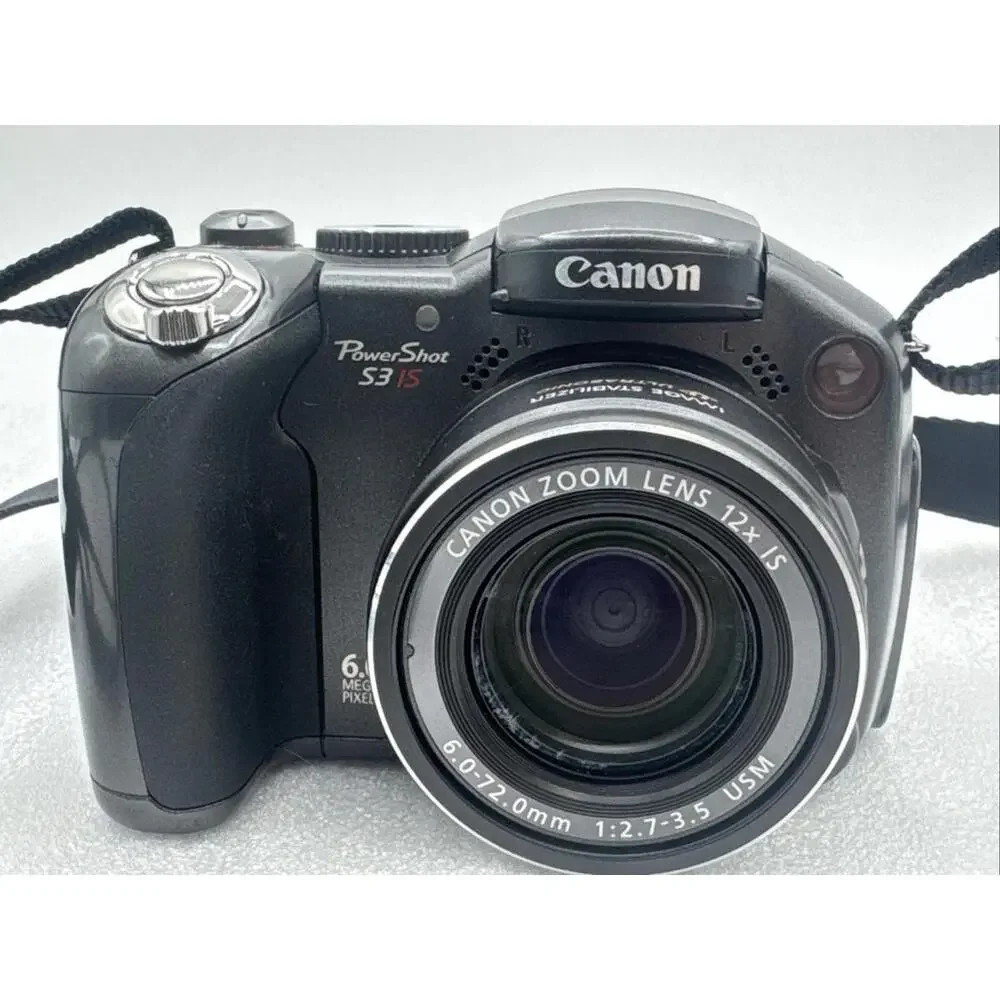 Canon PowerShot S3IS 6.0MP 12x Zoom Flip Screen Digital Camera W/Box & Software